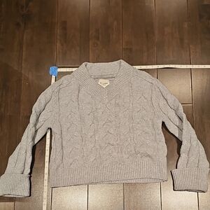 Abercrombie & Fitch Light Gray Thick Knit Sweater